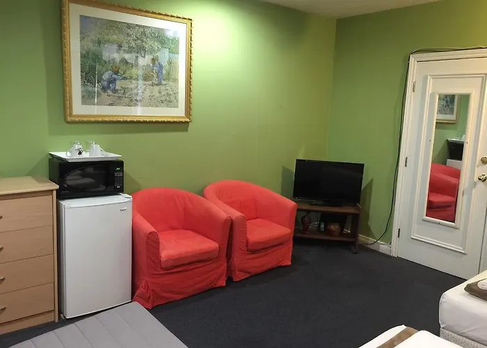 Adas Guesthouse