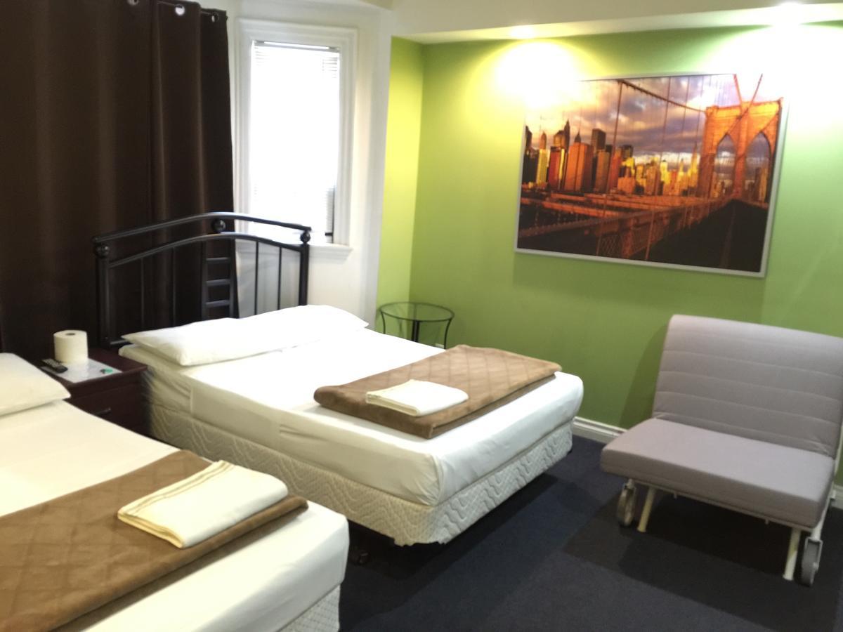 Adas Guest house Toronto
